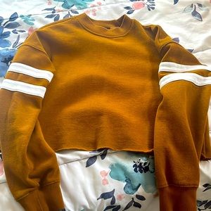 Forever 21 cropped sweatshirt, size S